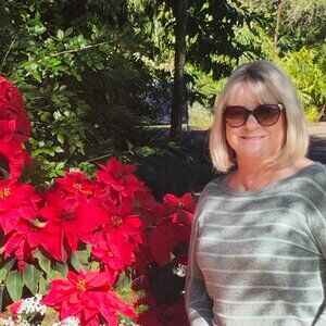 Meet your Posher, Teri